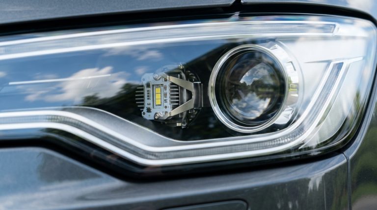Pourquoi une ampoule LED non homologuée va couler votre contrôle